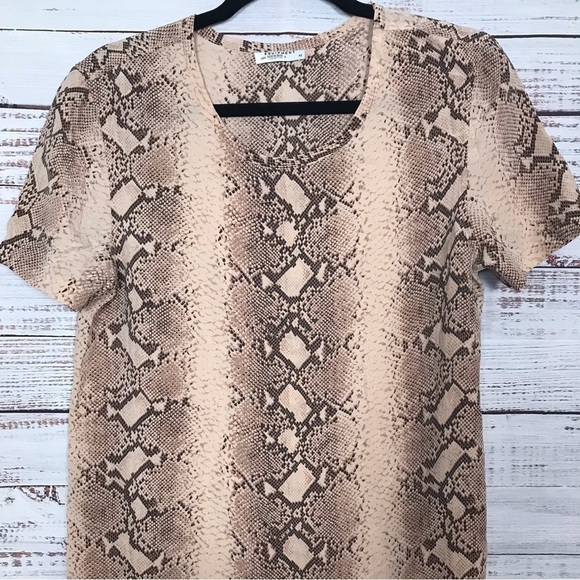 Equipment Feeme Riley Python‎ print 100% silk XSmall scoop neck popover blouse - Picture 2 of 6